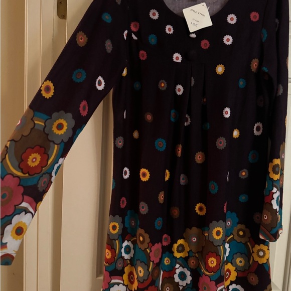 Me er been worn tags still on - Picture 2 of 6